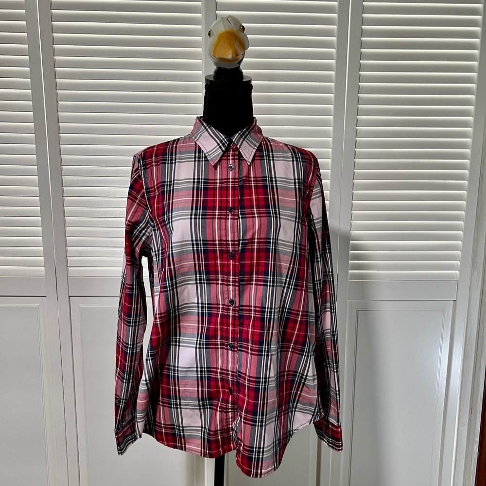 Chaps red/baby/white button down shirt